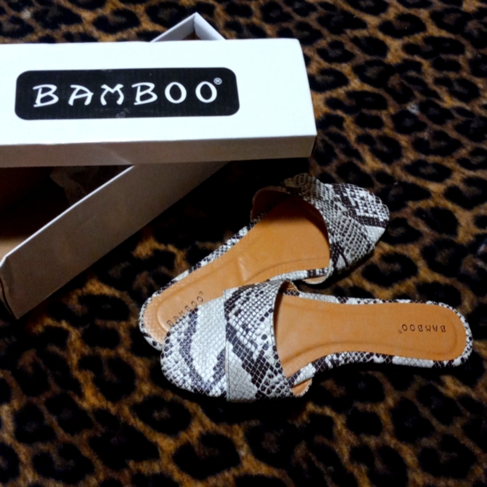 Bamboo snake skin sandals